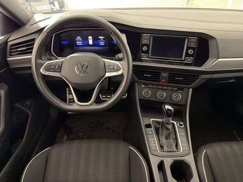 Used 2024 Volkswagen Jetta Sport FWD image 21
