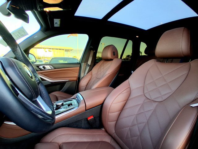 Used 2024 BMW X5 xDrive40i w/ Premium Package AWD/4WD image 10