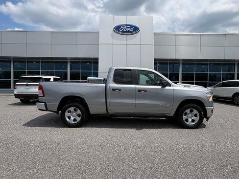 Used 2023 RAM 1500 Big Horn AWD/4WD image 2