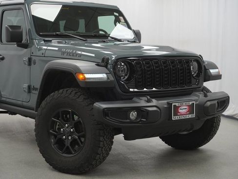 Used 2024 Jeep Wrangler Willys image 3