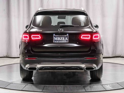 Certified 2022 Mercedes-Benz GLC 300 image 3