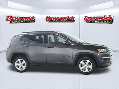 Certified 2021 Jeep Compass Latitude AWD/4WD image 11