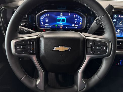 Certified 2023 Chevrolet Silverado 1500 LT AWD/4WD image 13