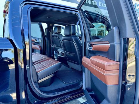 Used 2023 GMC Sierra 1500 Denali Ultimate image 55