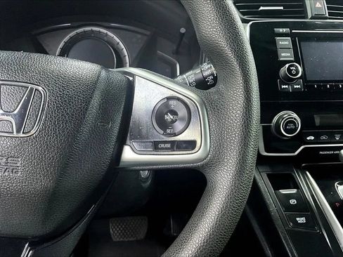 Used 2017 Honda CR-V LX image 14