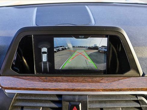 Used 2019 BMW X3 xDrive30i w/ Convenience Package image 18