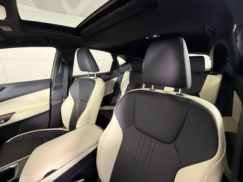 Certified 2024 Lexus NX 250 FWD w/ Premium Package image 15