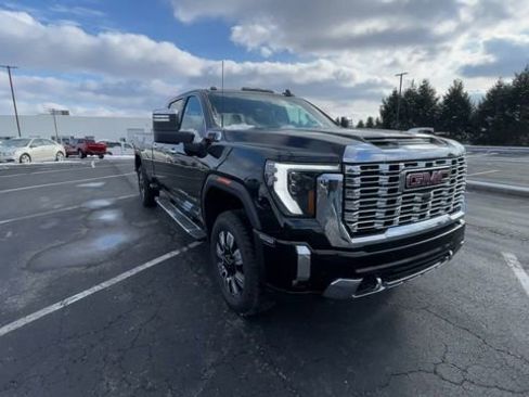 New 2026 GMC Sierra 2500 Denali w/ Technology Package AWD/4WD image 4