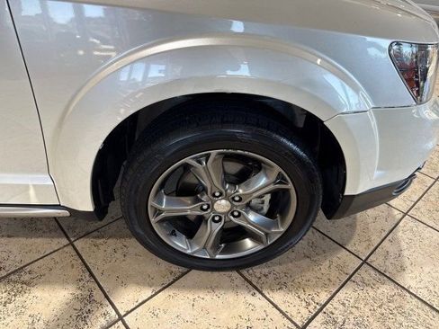 Used 2017 Dodge Journey Crossroad w/ Popular Equipment Group image 16