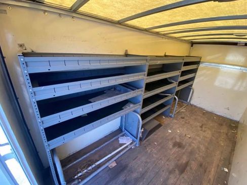 Used 2013 Ford E-450 and Econoline 450 Super Duty w/ PWR Locks & Windows Group RWD image 17