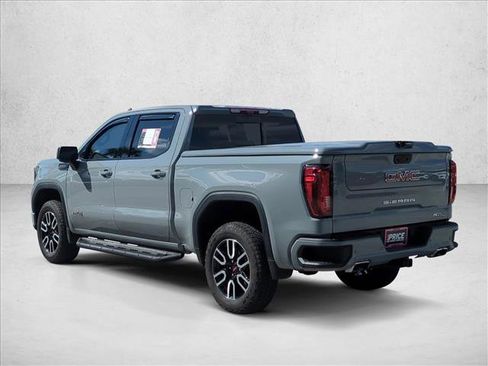 Used 2024 GMC Sierra 1500 AT4 w/ Technology Package AWD/4WD image 7