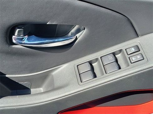 Certified 2025 Nissan Frontier PRO-4X image 20