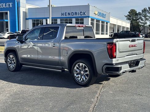 Used 2025 GMC Sierra 1500 Denali w/ Denali Reserve Package image 8