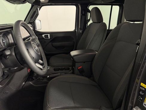 Used 2025 Jeep Wrangler Unlimited Sport S 4xe AWD/4WD image 20