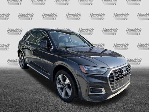 Used 2023 Audi Q5 2.0T Premium Plus w/ Premium Plus Package AWD/4WD image 2