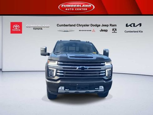Used 2022 Chevrolet Silverado 3500 High Country image 3