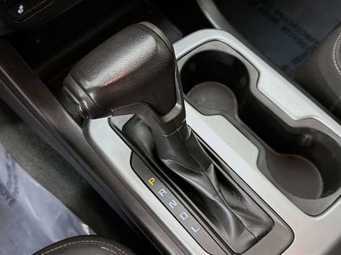 Used 2021 Chevrolet Colorado ZR2 AWD/4WD image 19