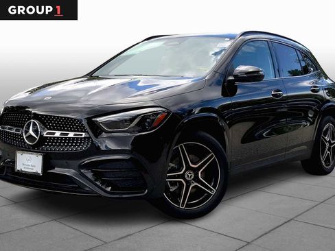 Certified 2026 Mercedes-Benz GLA 250 4MATIC image 1