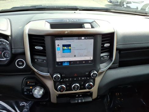 Used 2022 RAM 1500 Laramie image 10