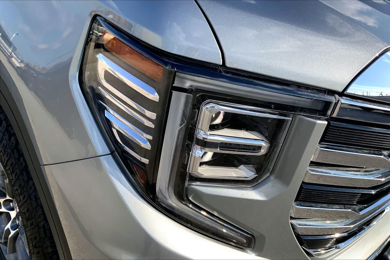 Certified 2026 GMC Sierra 1500 SLT AWD/4WD image 54
