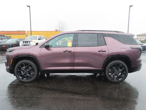 New 2026 Chevrolet Traverse RS w/ LPO, Floor Liner Package image 4