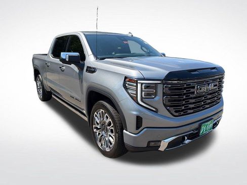 Used 2026 GMC Sierra 1500 Denali Ultimate w/ LPO, Black Badging Package AWD/4WD image 8