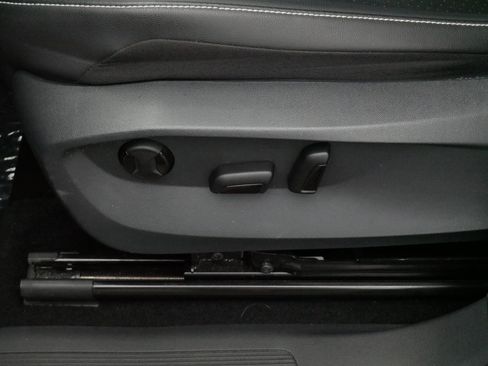 Certified 2023 Volkswagen Tiguan SE AWD/4WD image 20