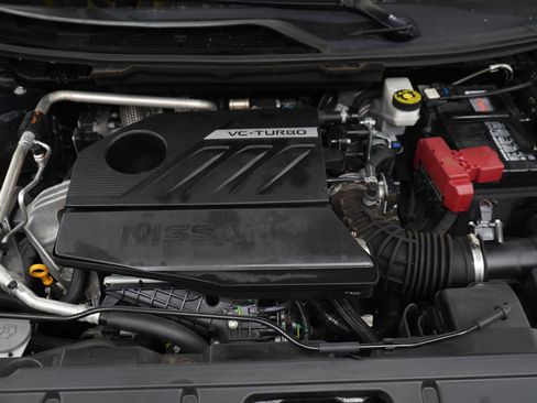 Used 2023 Nissan Rogue S AWD/4WD image 28