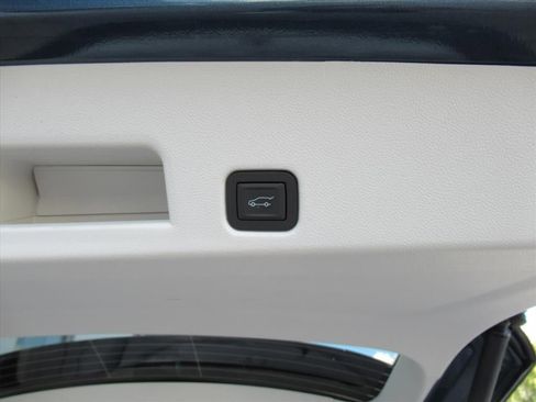 New 2026 Buick Enclave Avenir image 37