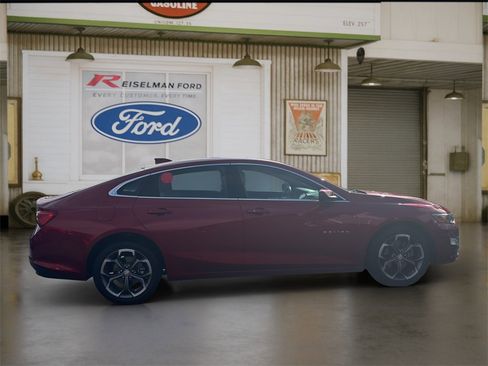 Used 2024 Chevrolet Malibu LT image 8