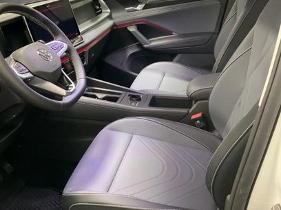 New 2026 Volkswagen Tiguan SE