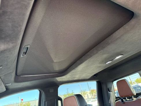 Used 2024 GMC Sierra 2500 Denali Ultimate image 17