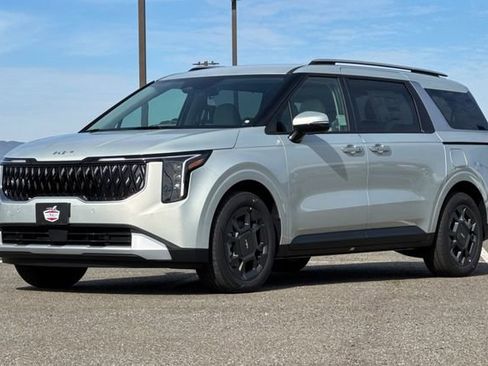 New 2026 Kia Carnival EX FWD image 8