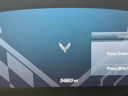 Used 2021 Chevrolet Corvette Stingray Preferred Cpe w/ Battery Protection Package RWD image 23