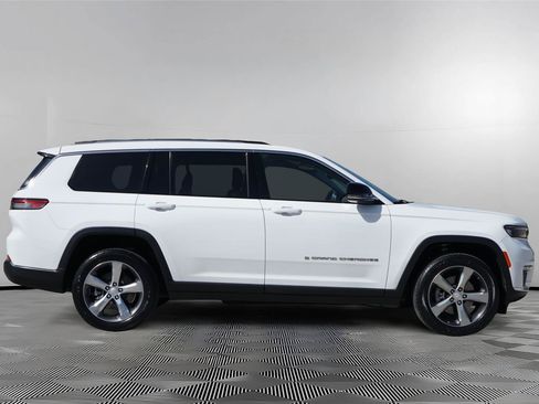 Used 2021 Jeep Grand Cherokee L Limited AWD/4WD image 4