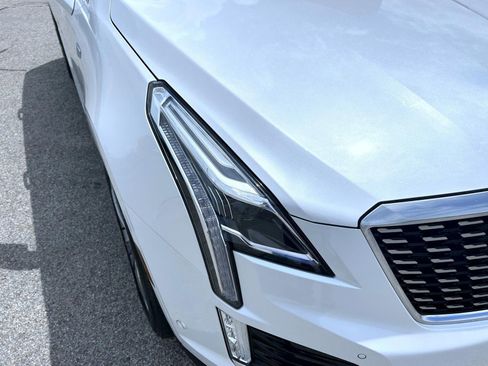 Used 2023 Cadillac XT5 Premium Luxury w/ Technology Package AWD/4WD image 10