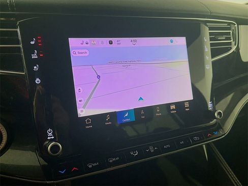 Used 2023 Jeep Wagoneer 2WD image 37