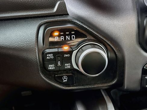 Used 2022 RAM 1500 Big Horn AWD/4WD image 18