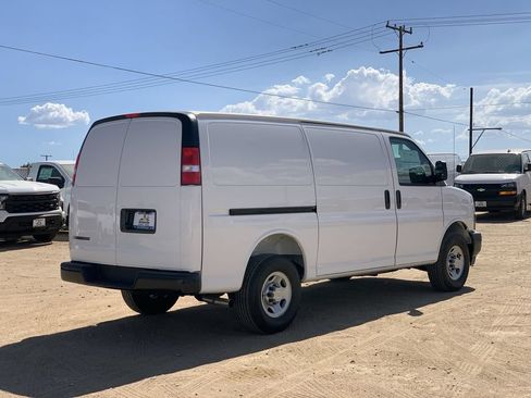 New 2026 Chevrolet Express 2500 w/ Driver Convenience Package RWD image 4