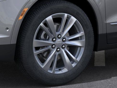 New 2026 Cadillac XT5 Premium Luxury w/ Driver Assist Package FWD image 9