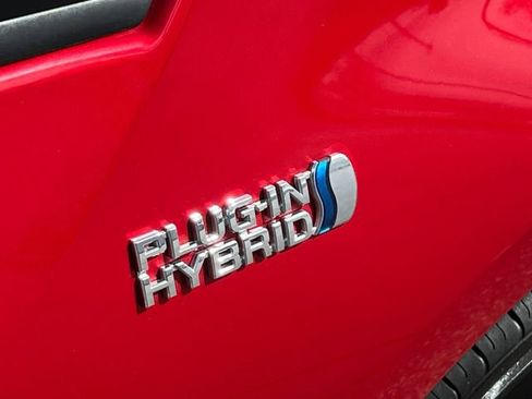 Certified 2021 Toyota Prius Prime LE w/ Carpet Mat Package (TMS) image 22