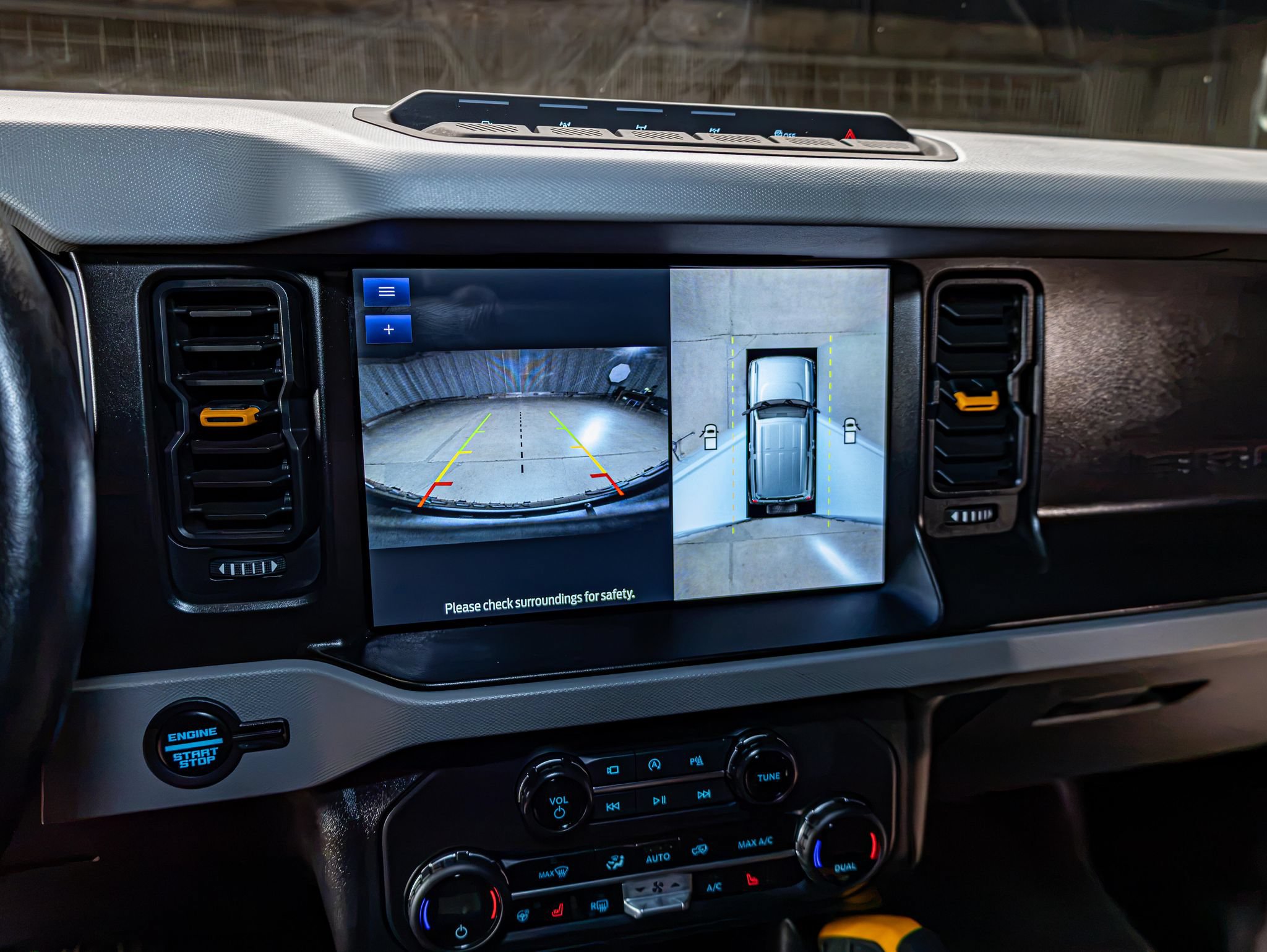 Used 2023 Ford Bronco Badlands AWD/4WD image 18