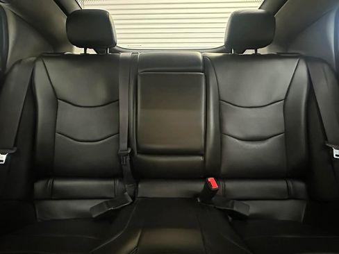 Used 2017 Chevrolet Volt LT w/ Comfort Package image 55