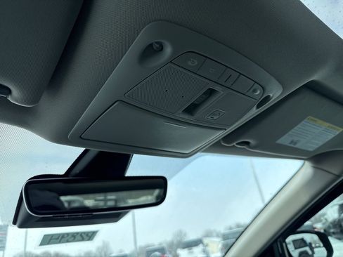 Used 2023 Nissan Maxima Platinum image 22