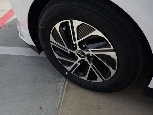 New 2026 Hyundai Sonata Blue FWD image 8