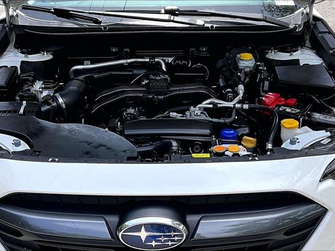 Used 2025 Subaru Outback AWD/4WD image 31