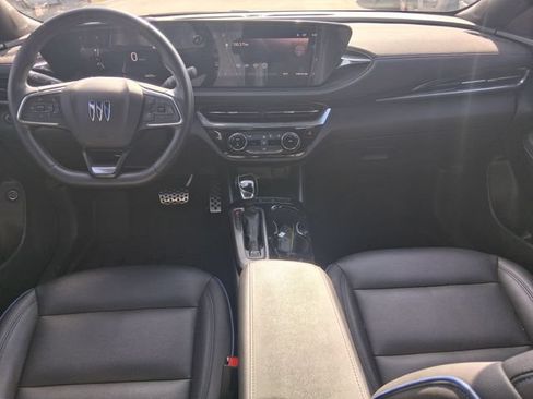 Used 2024 Buick Envista Sport Touring w/ Convenience II Package FWD image 10