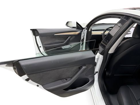 Certified 2023 Tesla Model 3 Standard Range RWD image 10