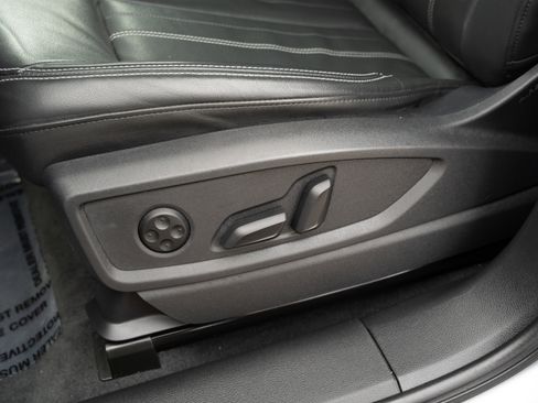 Certified 2023 Audi Q5 2.0T Premium w/ Convenience Package image 21