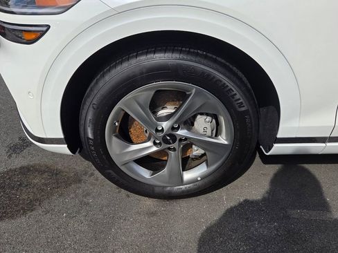 New 2026 Genesis GV70 2.5T Advanced AWD/4WD image 2